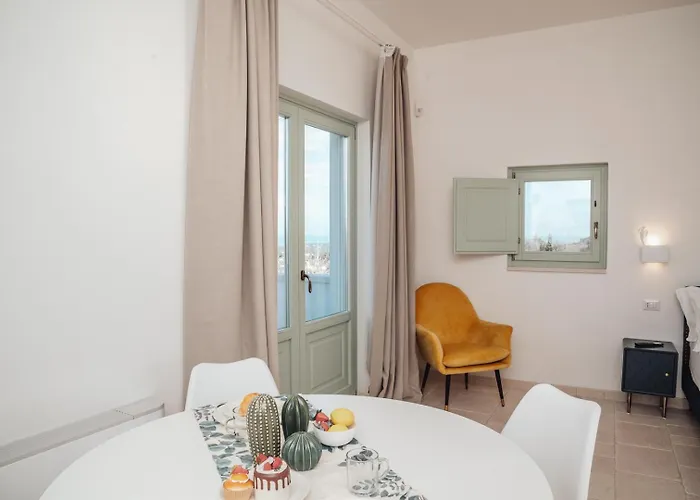 בית הארחה Dimora Stune אוסטוני